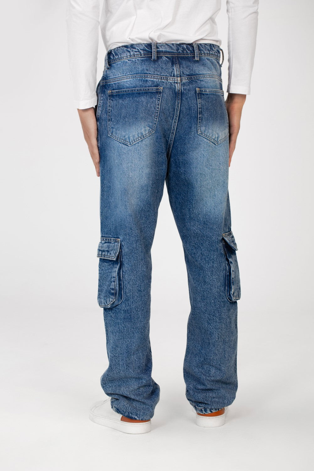 Men's Cargo Jeans Pants With A Modern Fit And Side Pockets
