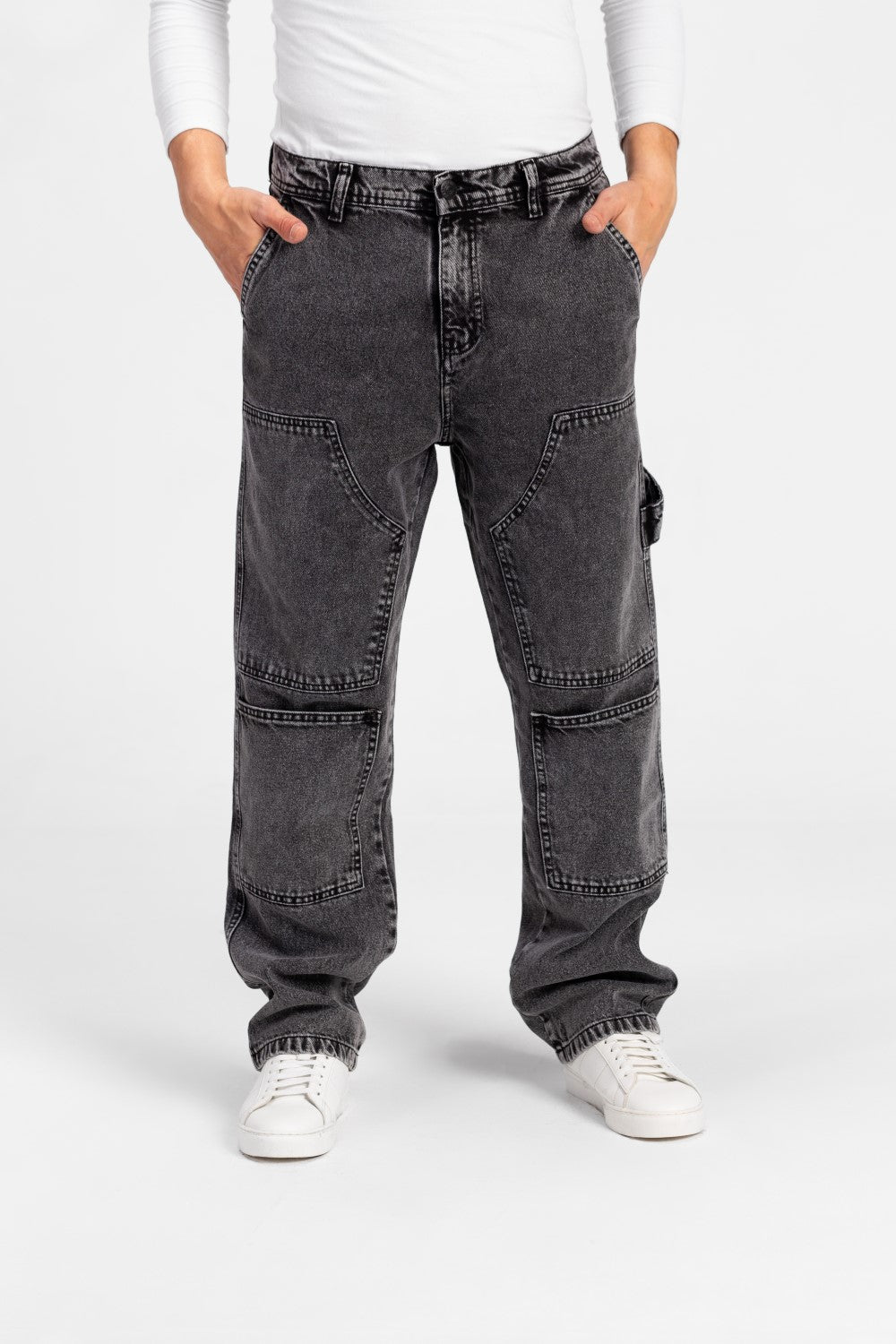 Men's Front And Back Pockets Cargo Jeans Pants In Modern Cut