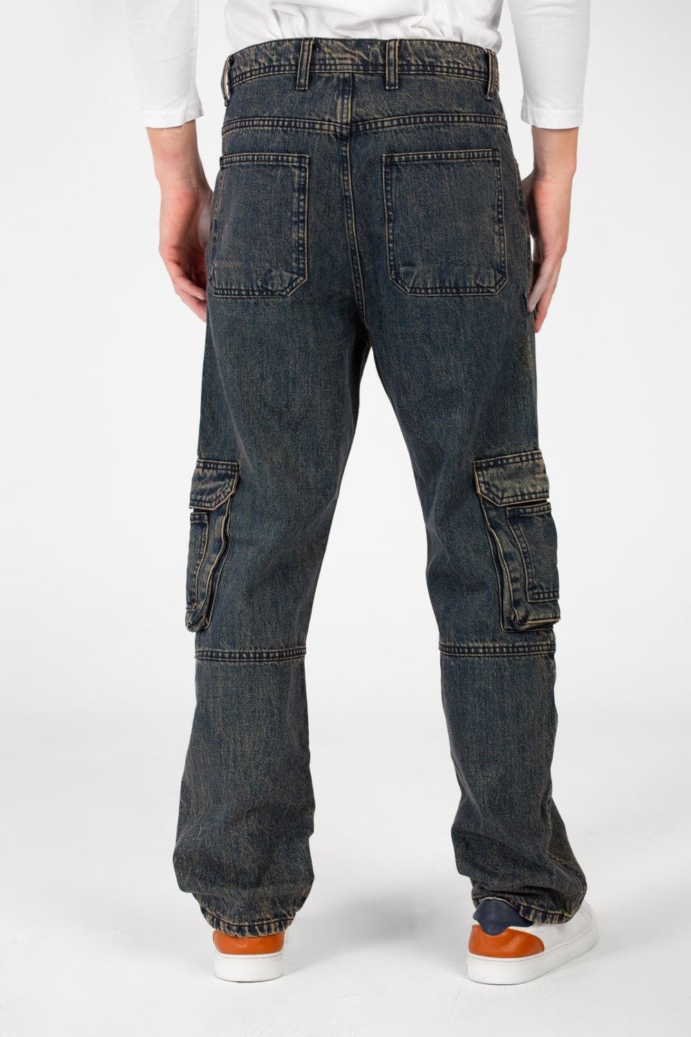 بنطلون جينز كارغو رجالي بتصميم عصري وجيوب
