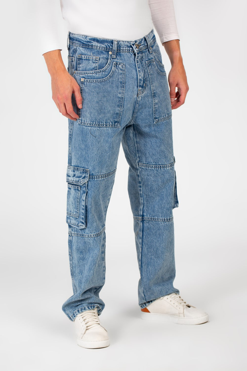 بنطلون جينز كارغو رجالي بتصميم عصري وجيوب