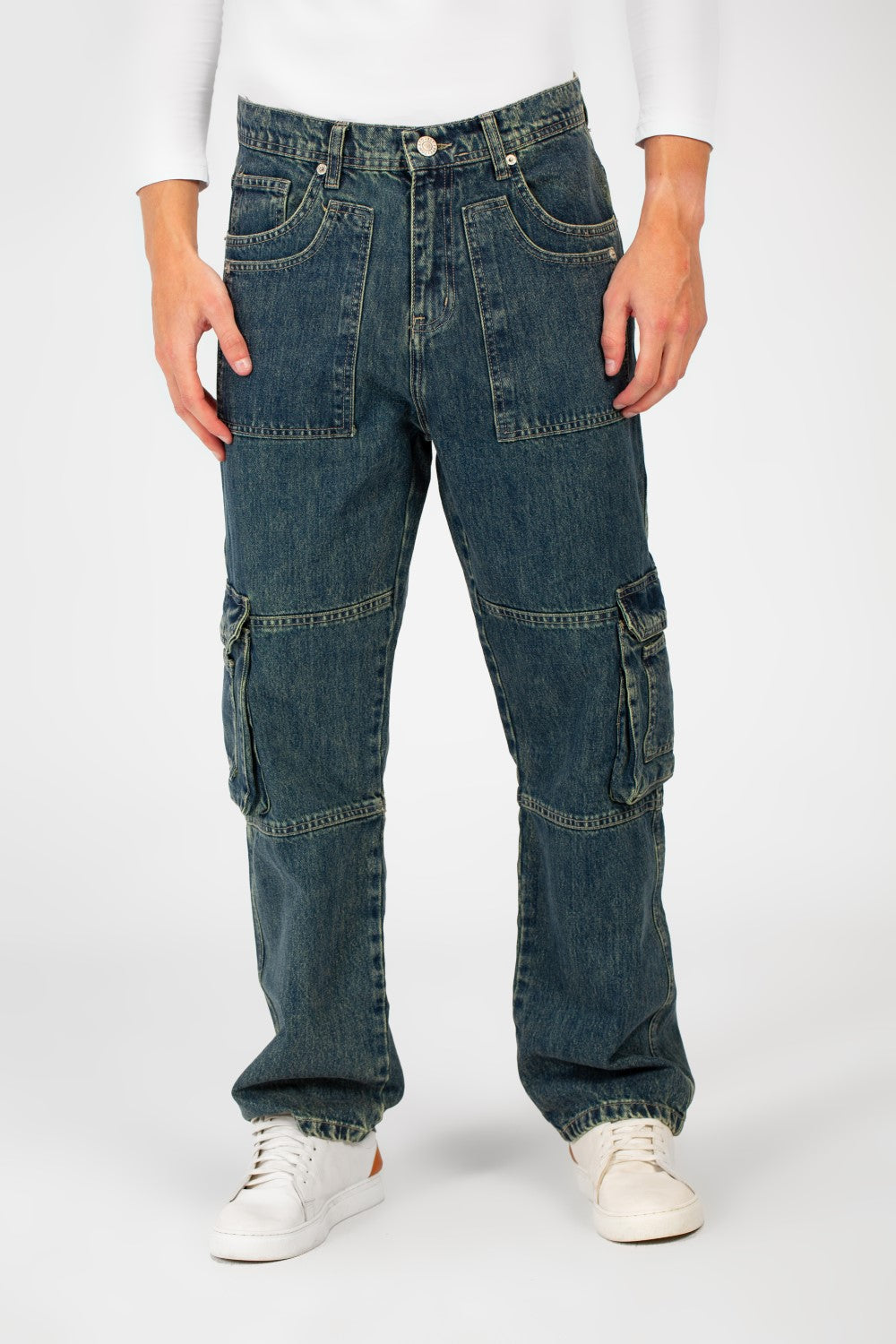 بنطلون جينز كارغو رجالي بتصميم عصري وجيوب