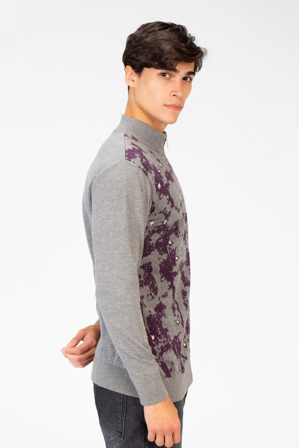 Men's Jakar Pullover With Full Front Print & Zip Up