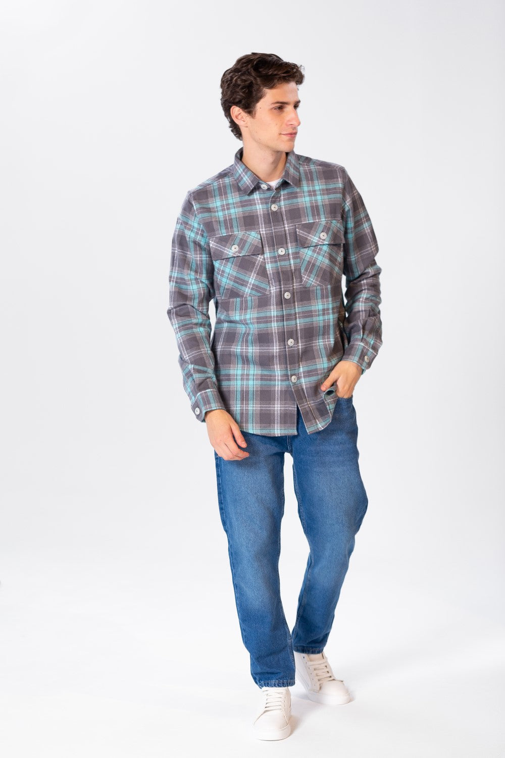 Men's Checked Shirt With Buttons And Pockets