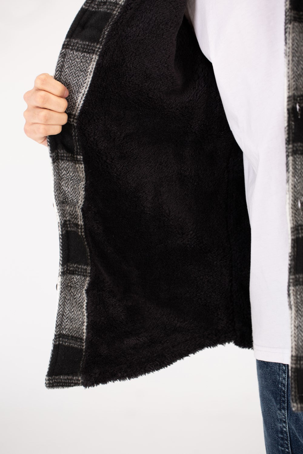 Men's Winter Fur Padded Checked Shirt With Pockets And Long Sleeves