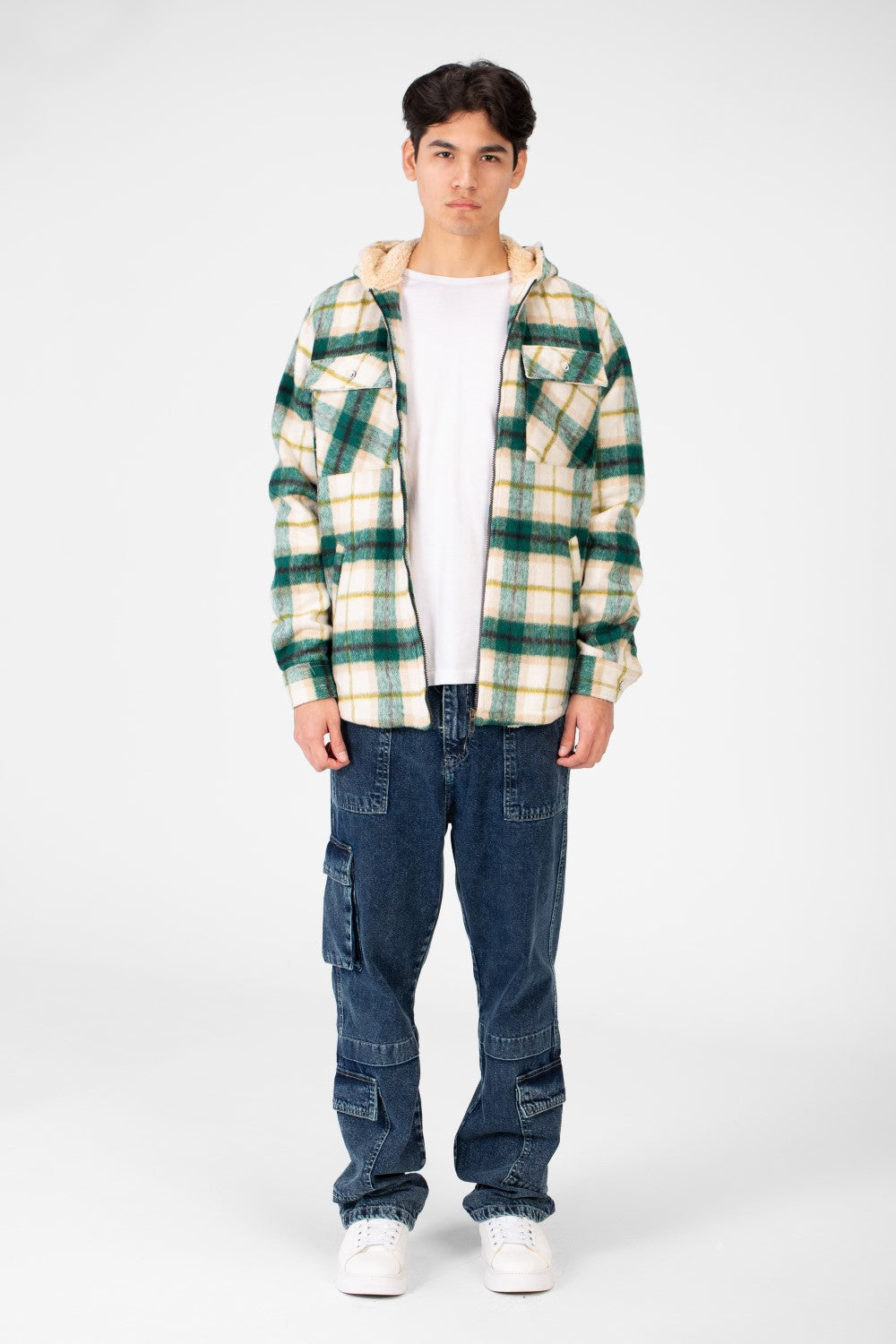 Men's Padded Fur Hood Shirt With A Full Zipper Closure