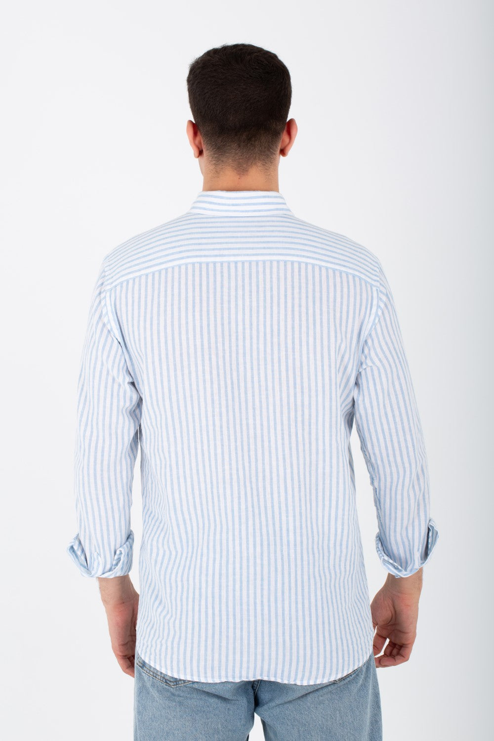 قميص رجالي سليم فيت بأكمام طويلة مصنوع من مادة الكتان المريحة