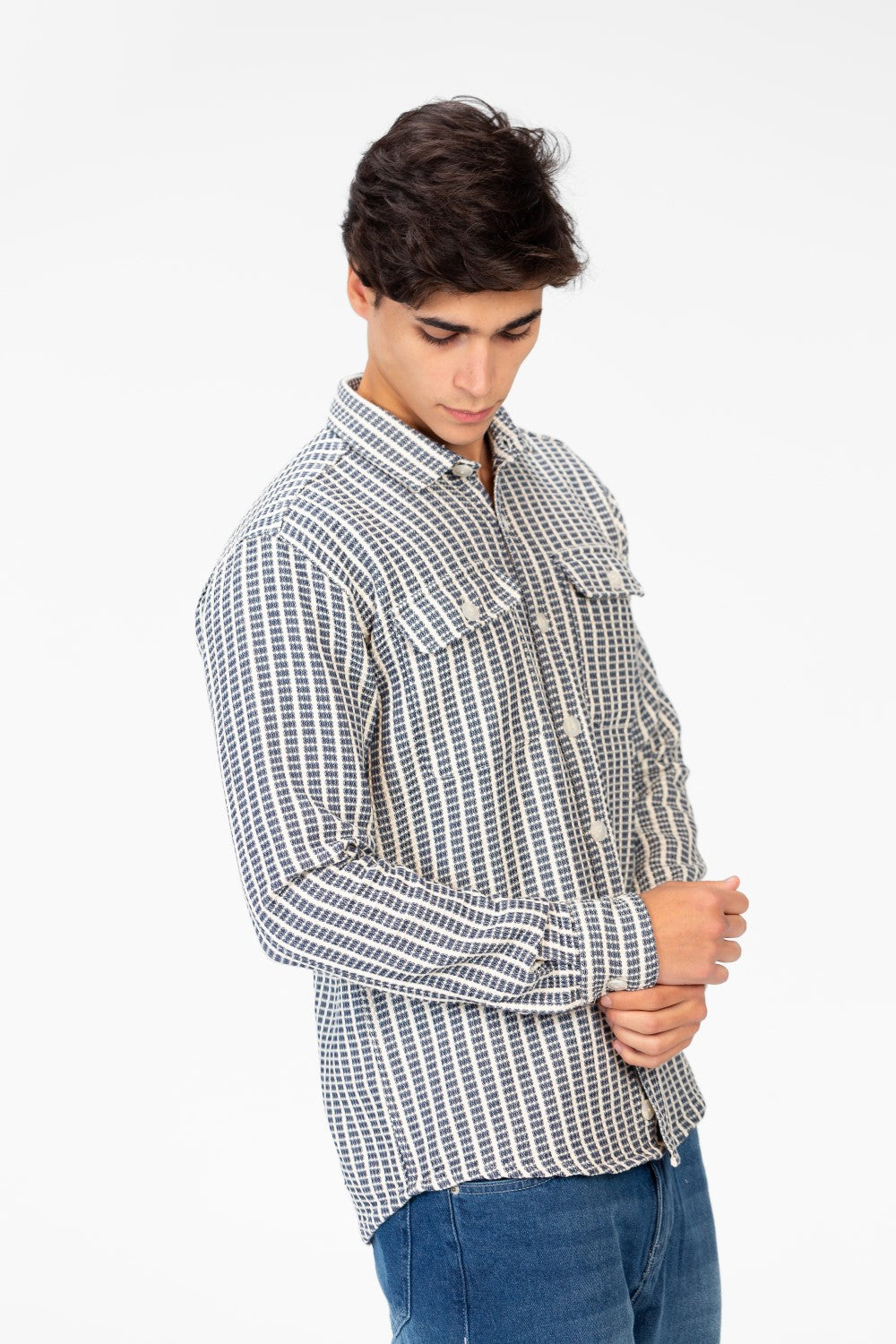 Men's Striped Slim Fit Shirt With Front Pockets