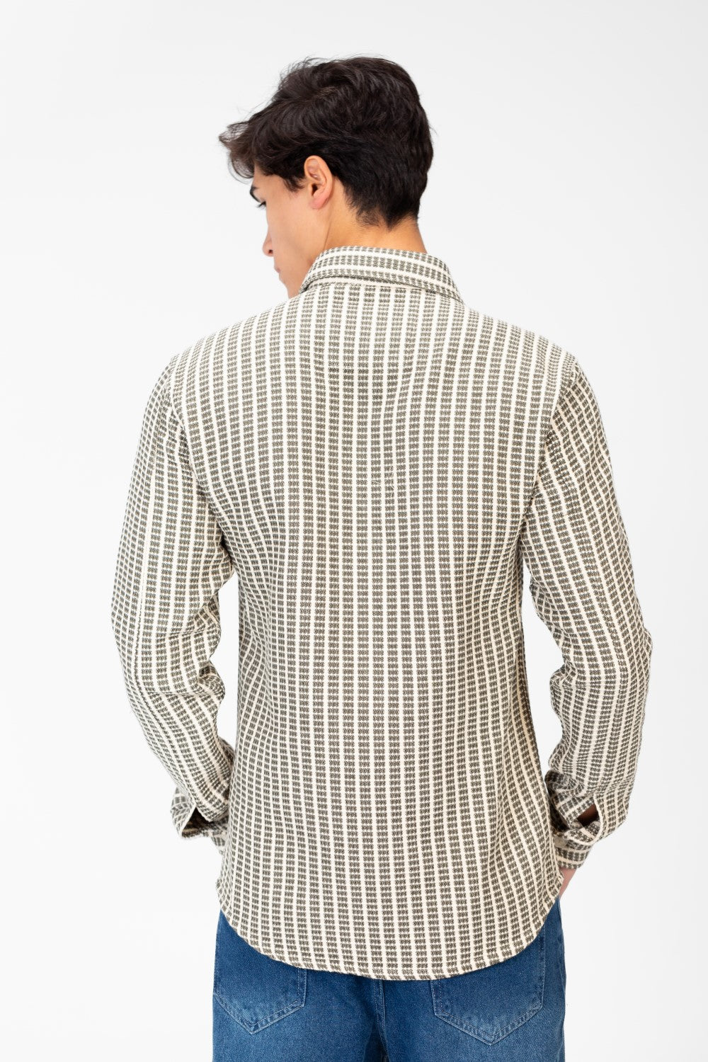 Men's Striped Slim Fit Shirt With Front Pockets