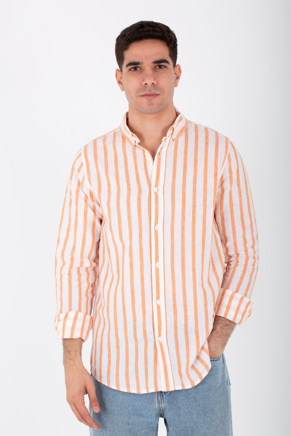 Mens Long Sleeved Striped Shirt In Comfortable Linen Material