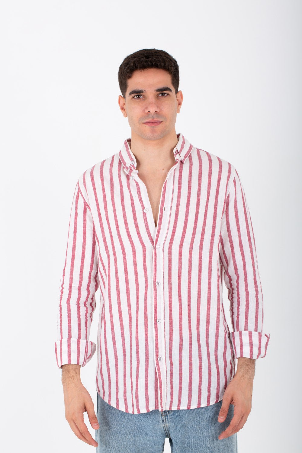 Mens Long Sleeved Striped Shirt In Comfortable Linen Material