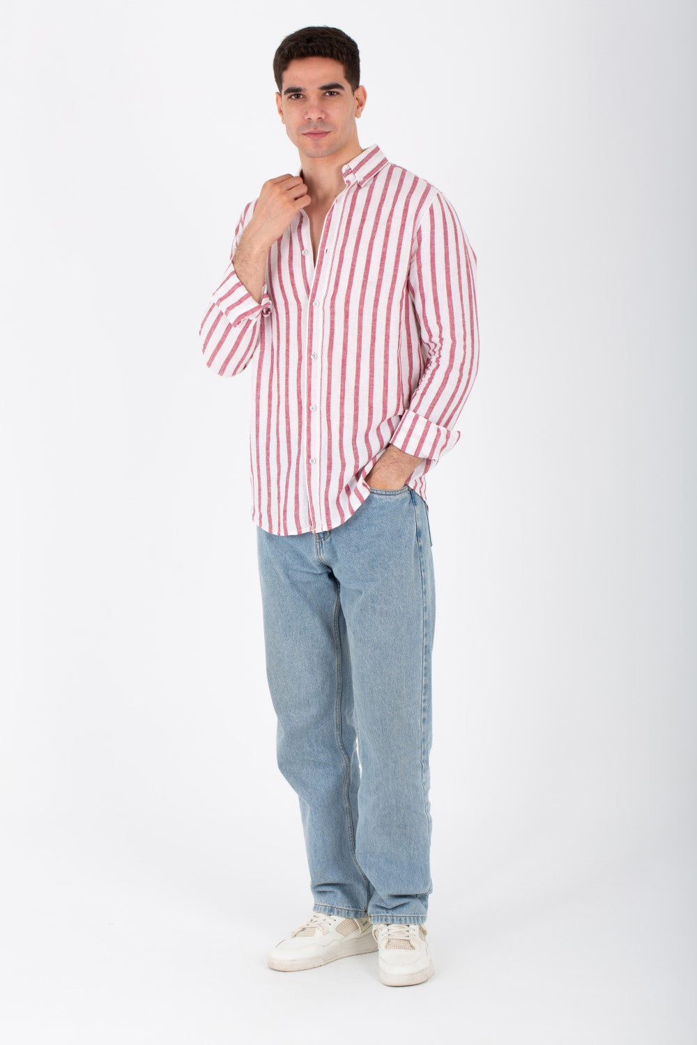 Mens Long Sleeved Striped Shirt In Comfortable Linen Material