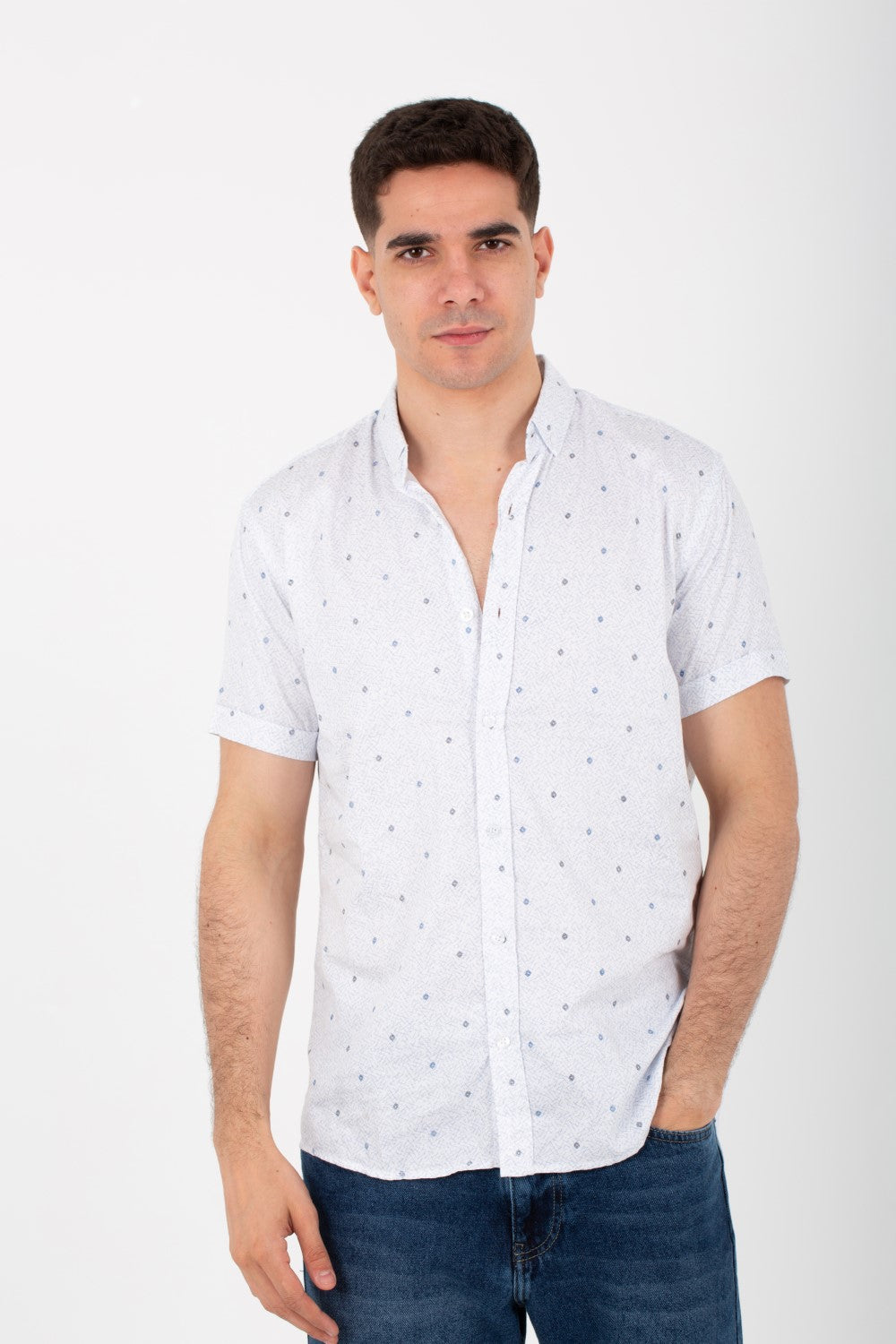 Mens Dotted Half Sleeve Shirt With Collar Poplin Material