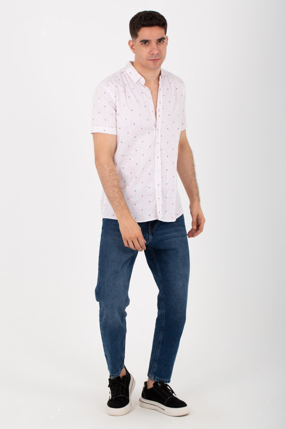 Mens Dotted Half Sleeve Shirt With Collar Poplin Material