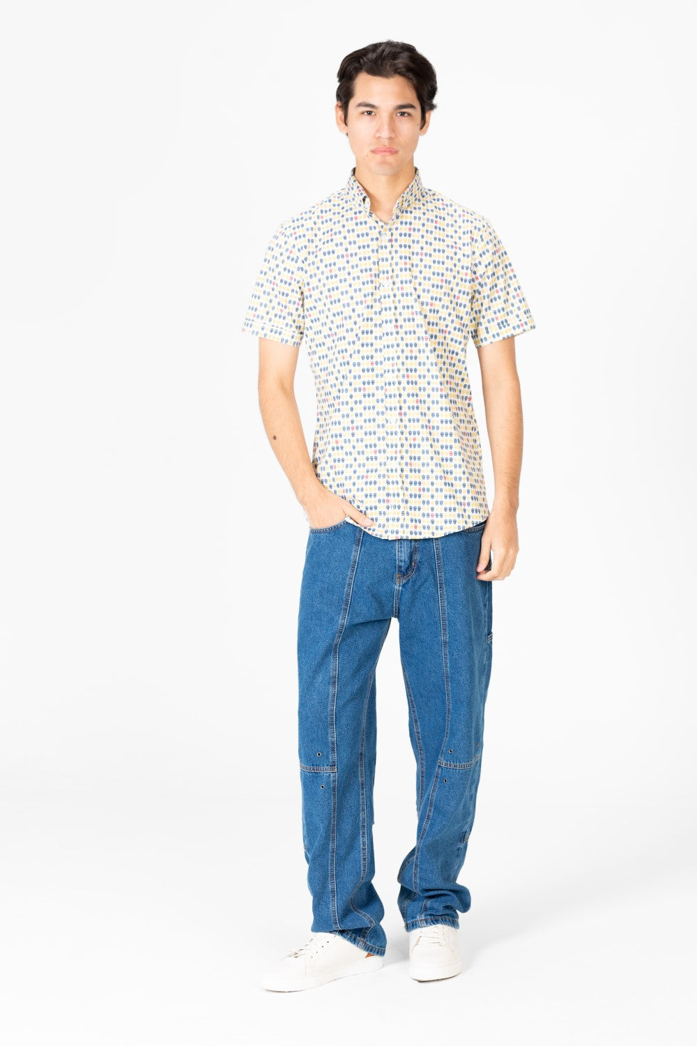 Men's Slim Fit Dotted Poplin Half sleeve Shirt