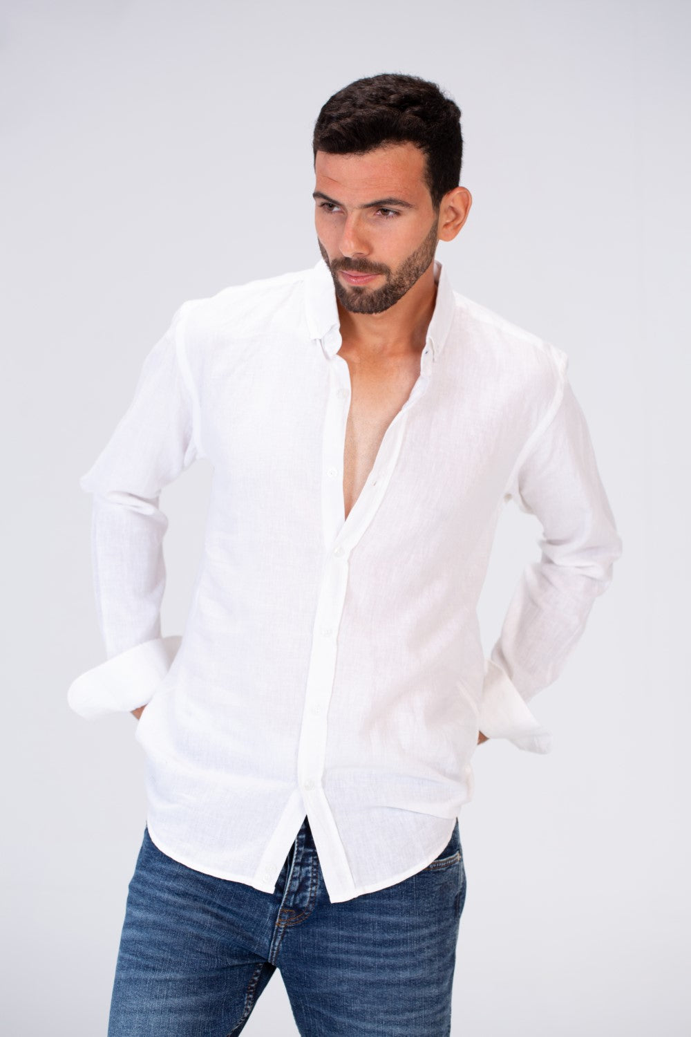 Mens Slim Fit Shirt With Collar And Long Sleeves Linen Material