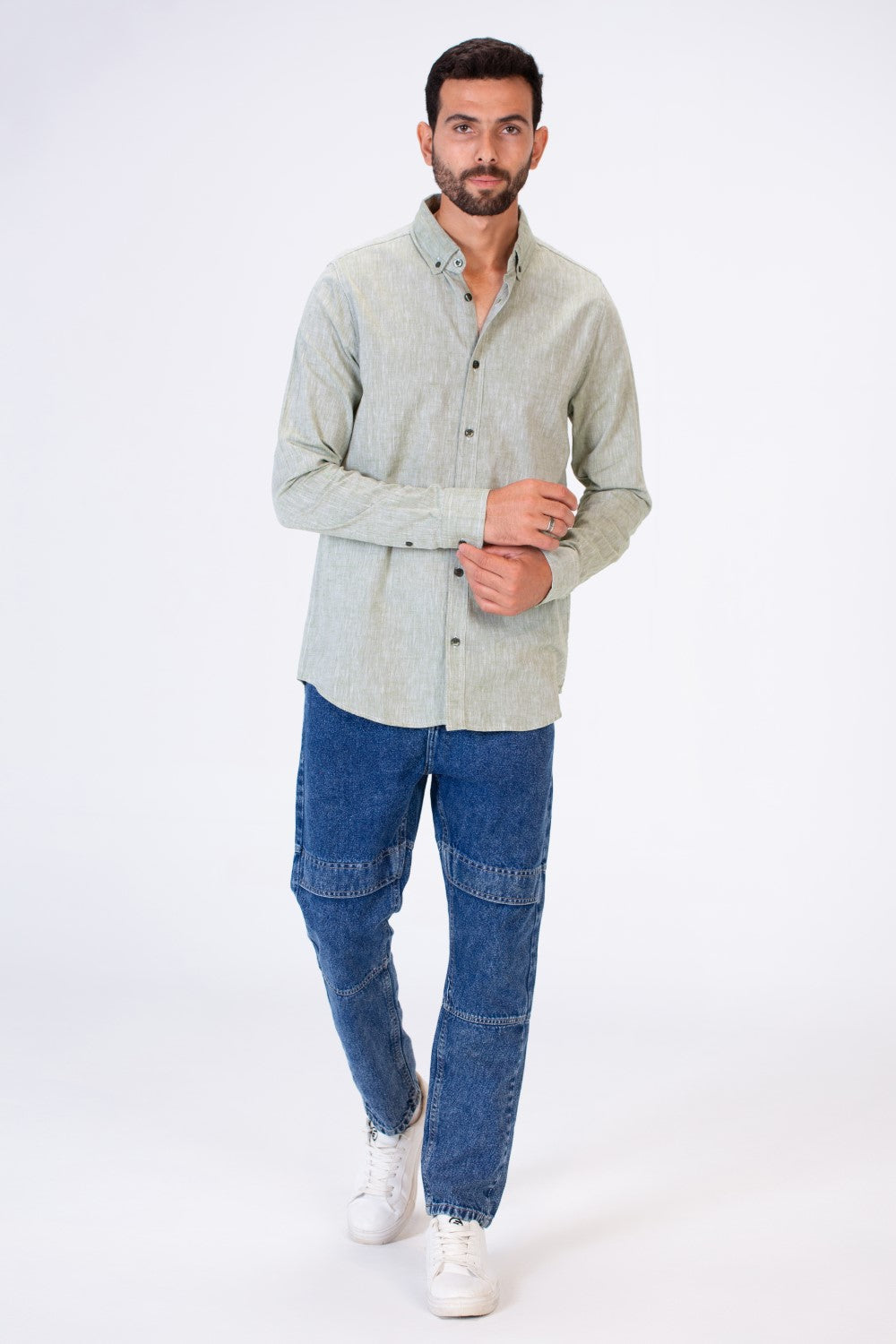 Men's Basic Slim Fit Long Sleeved Shirt In Comfortable Linen Material