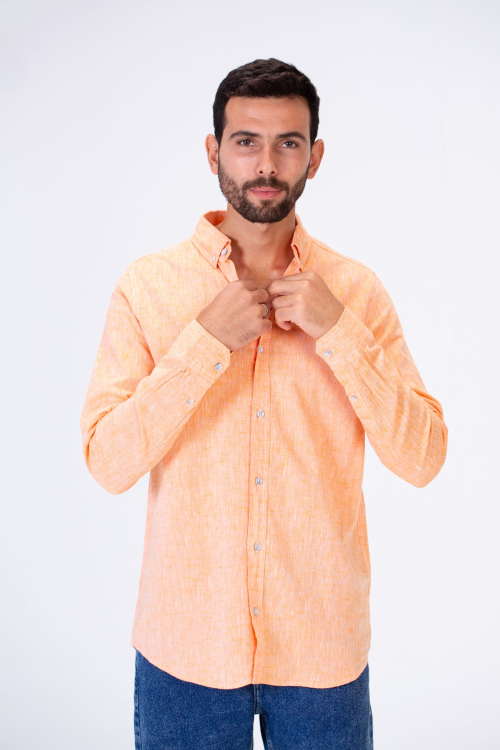 Men's Basic Slim Fit Long Sleeved Shirt In Comfortable Linen Material