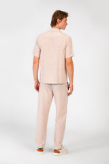 طقم رجالي عصري بتصميم عصري من الكتان بقصة ضيقة وقميص وبنطلون بأكمام نصفية