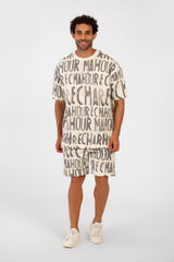 طقم ملابس رجالي كاجوال مطبوع بمقاس عادي، يتكون من تي شيرت بأكمام نصفية وشورت