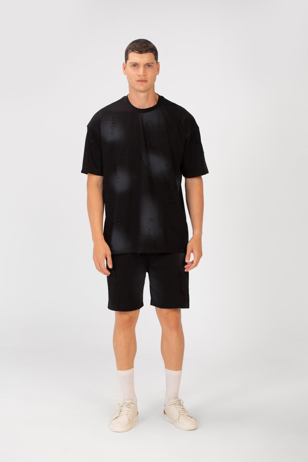 تي شيرت رجالي كاجوال بأكمام قصيرة وملابس قصيرة عادية