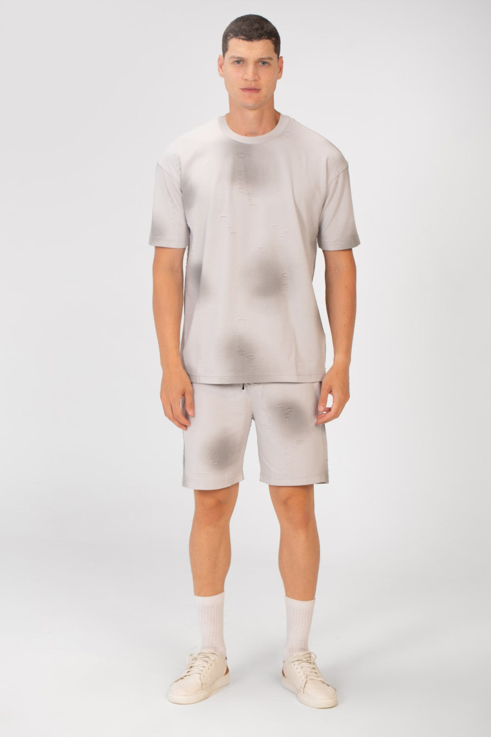 تي شيرت رجالي كاجوال بأكمام قصيرة وملابس قصيرة عادية