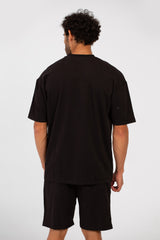 طقم ملابس رجالي بمقاس عادي، تي شيرت بأكمام قصيرة وشورت، مصنوع من خامة عالية الجودة