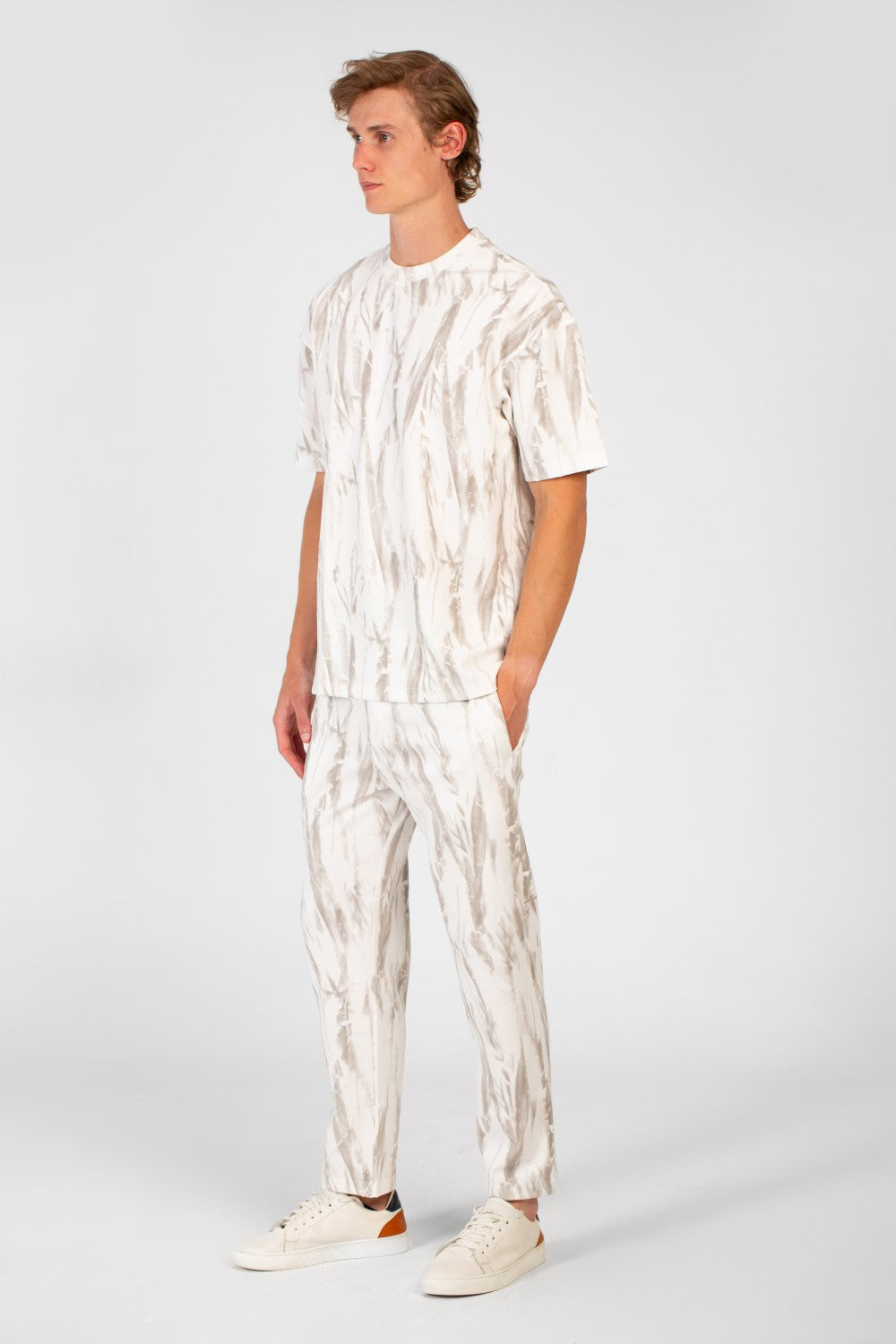 Men's Printed Summer Casual Outfit Short Sleeved T-shirt And Pants