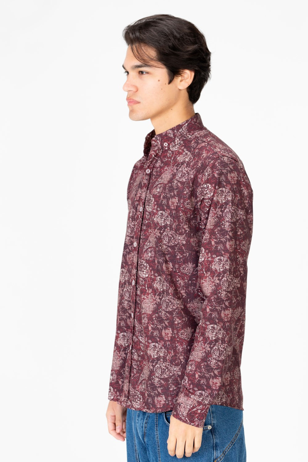 قميص رجالي من قماش البوبلين المطبوع بقصّة Slim Fit بأكمام نصفية