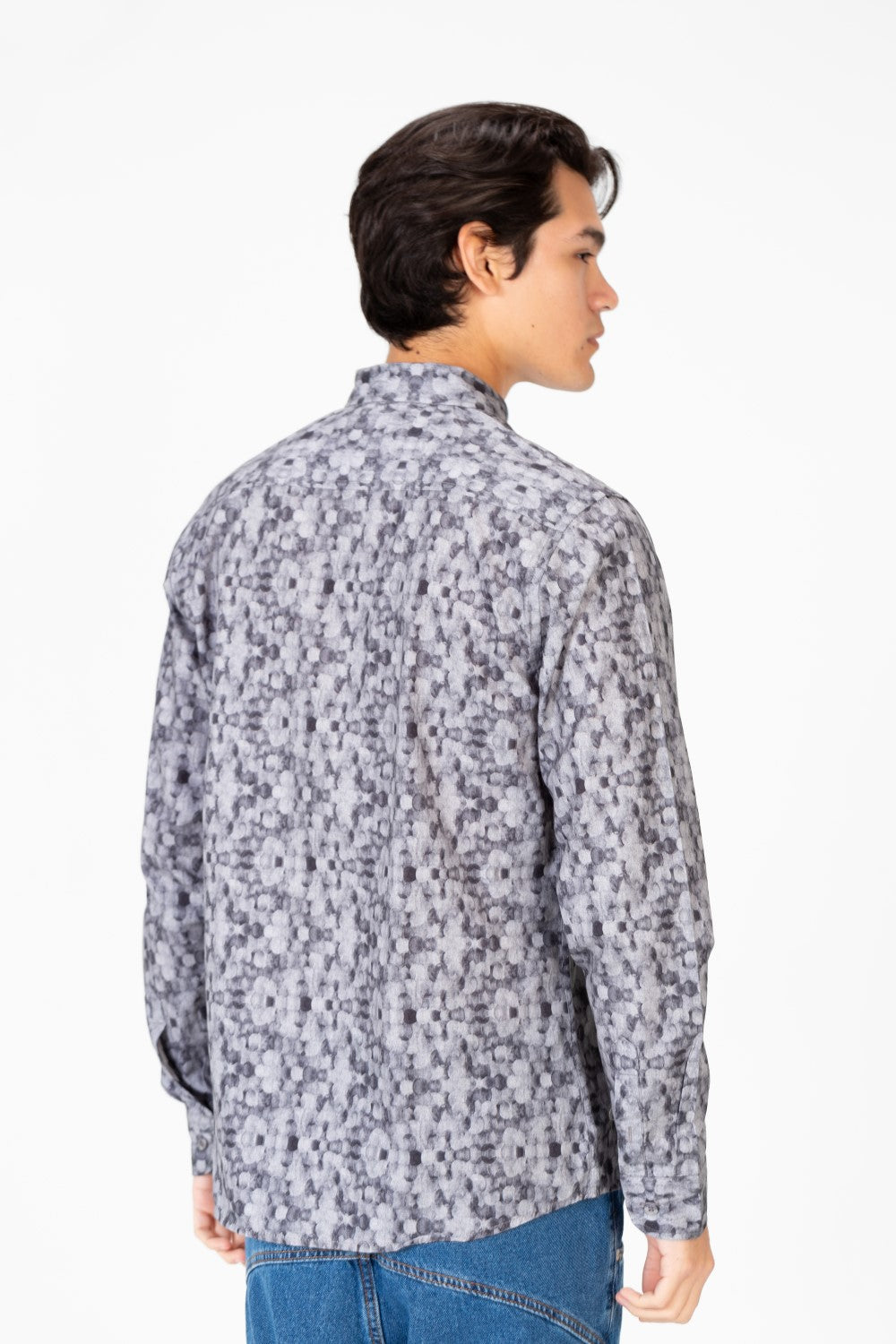 قميص جاكار رجالي مطبوع بقصّة Slim Fit وأكمام طويلة