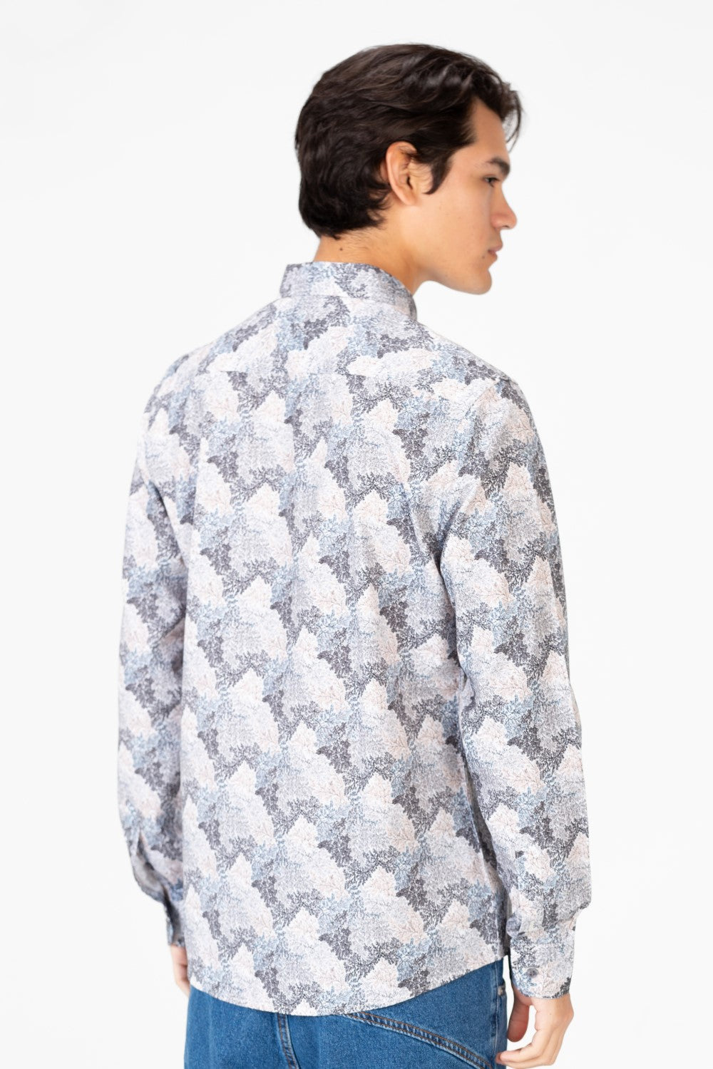 قميص رجالي من قماش البوبلين جاكار بأكمام طويلة وقصة ضيقة