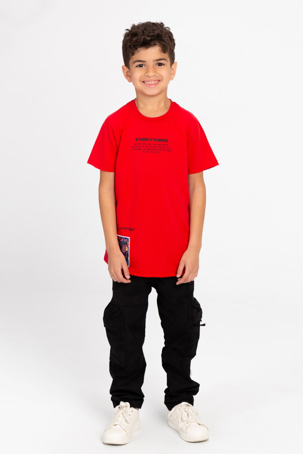 تي شيرت بأكمام قصيرة بطبعة جرافيكية للأولاد