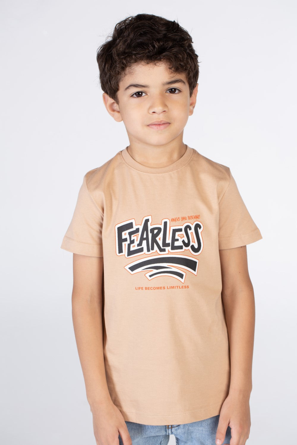 تي شيرت للأولاد بأكمام قصيرة وطبعة على الأمام والخلف
