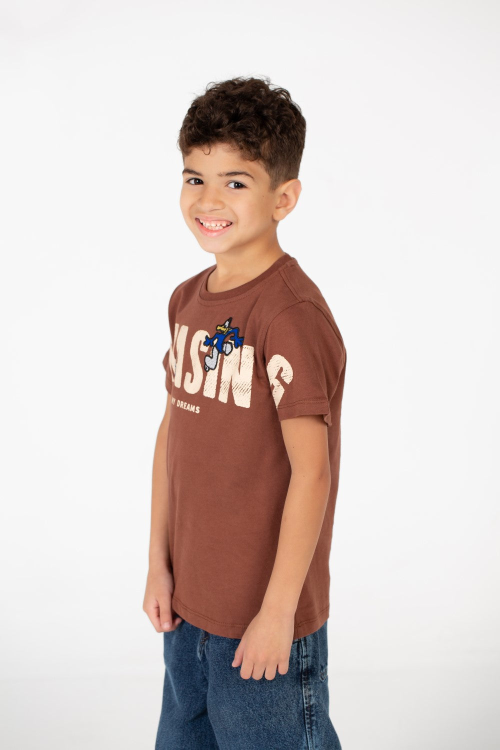 تي شيرت مطبوع بأكمام قصيرة للأولاد