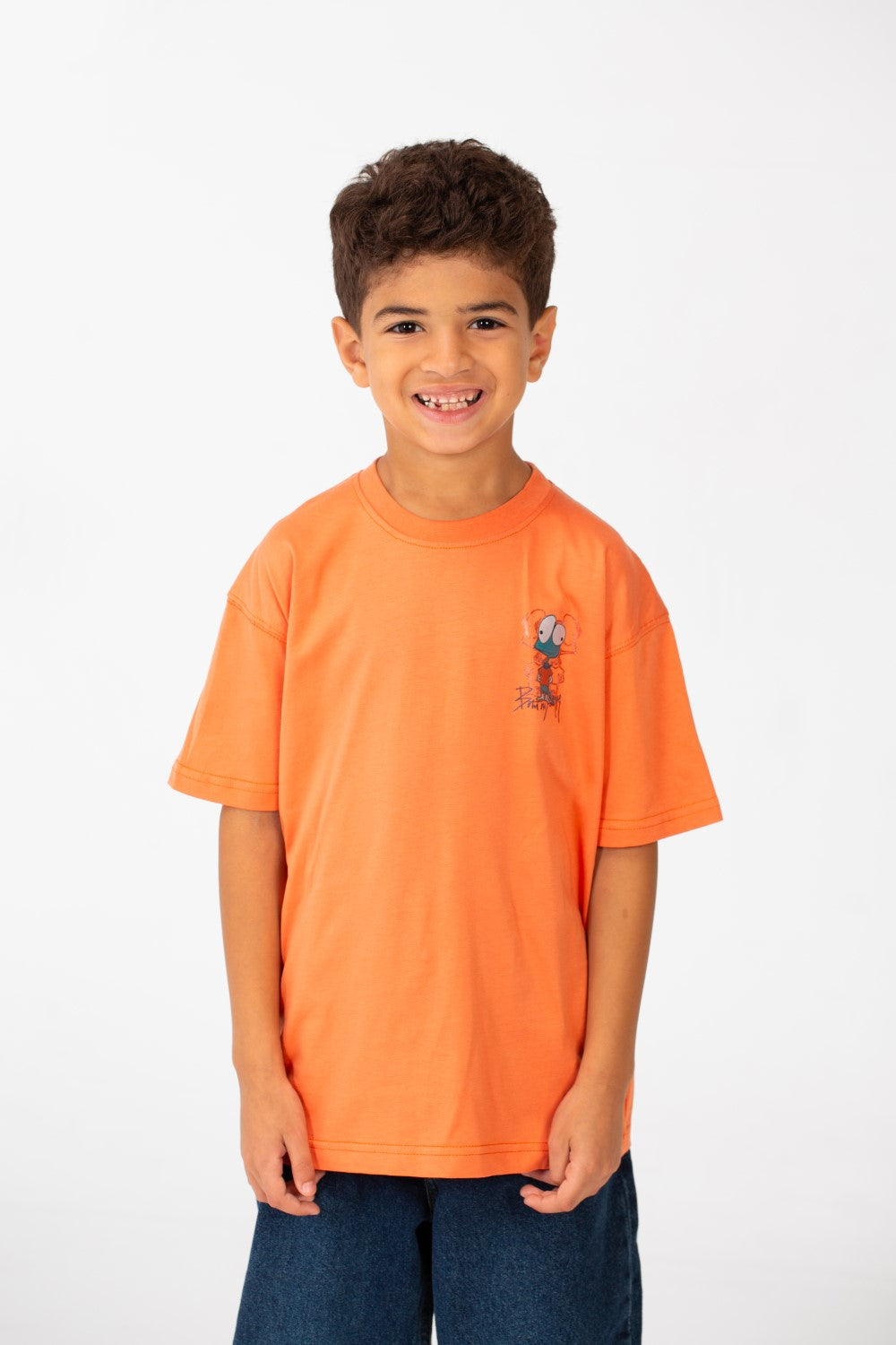 تي شيرت مطبوع كبير الحجم بأكمام قصيرة ورقبة دائرية للأولاد