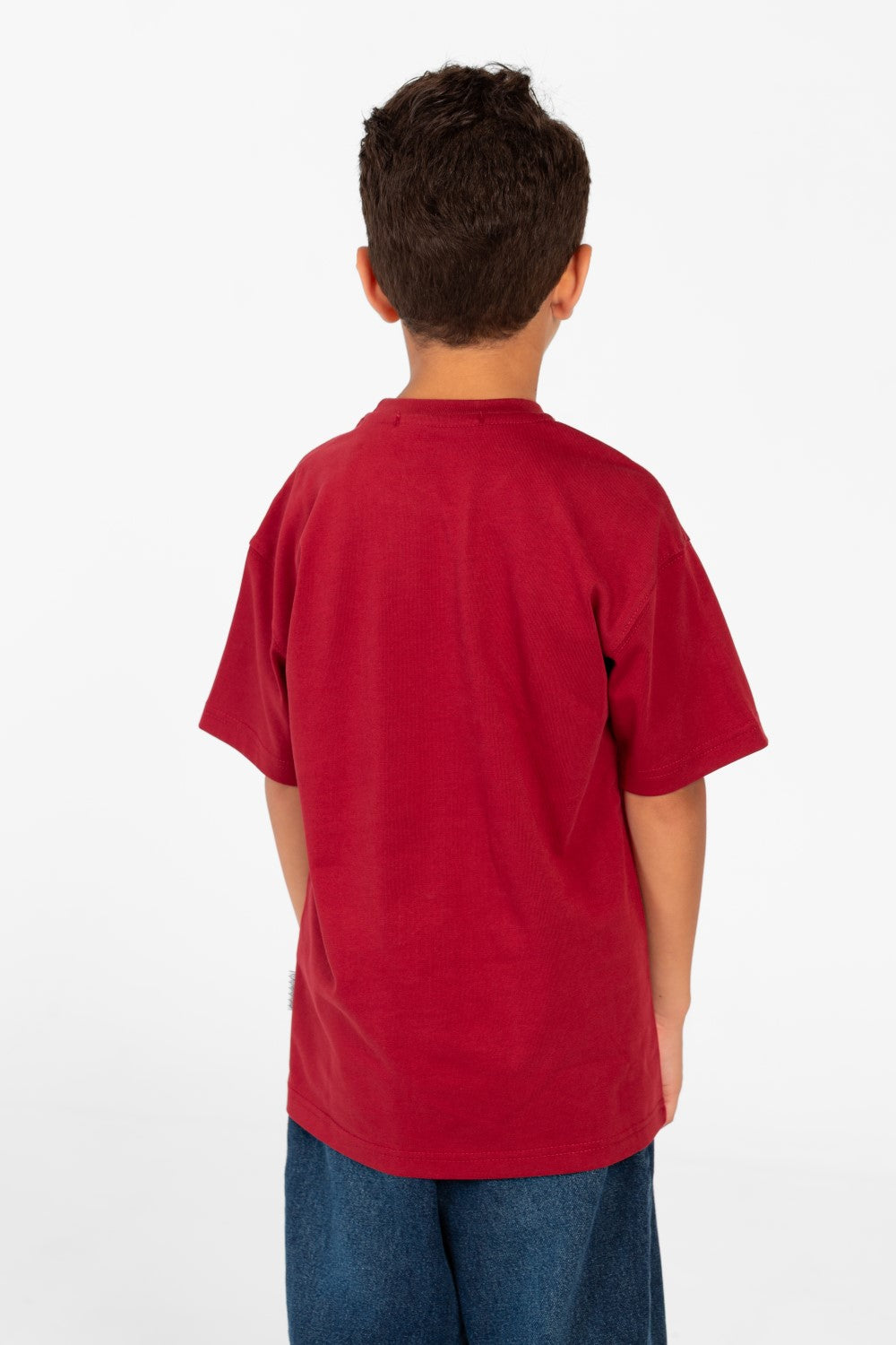 تي شيرت للأولاد بأكمام قصيرة وطبعة جرافيكية أمامية