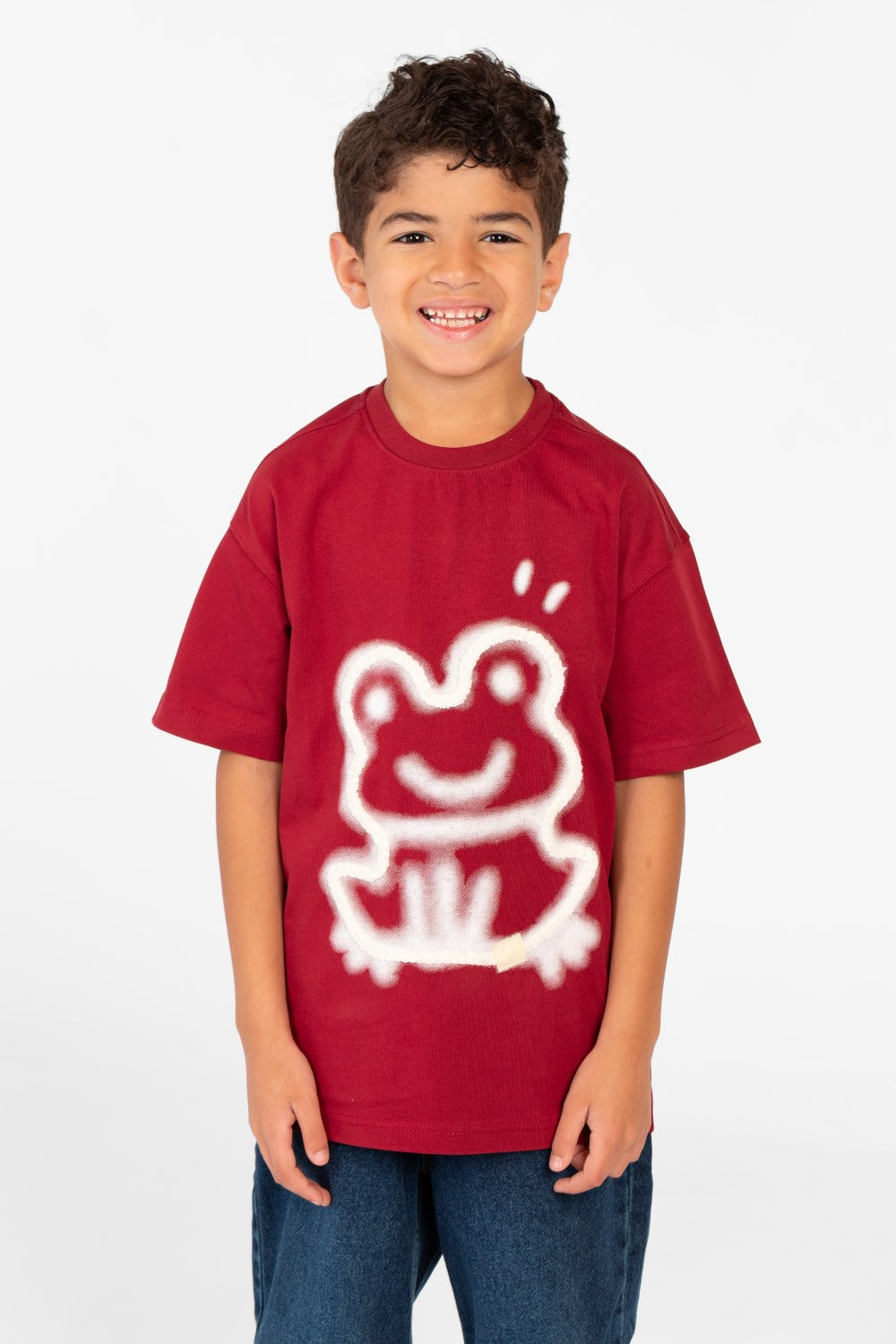 تي شيرت للأولاد بأكمام قصيرة وطبعة جرافيكية أمامية