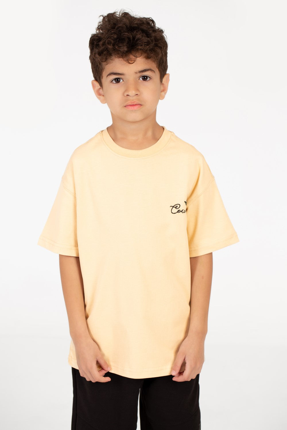 تي شيرت مطبوع برقبة دائرية للأولاد