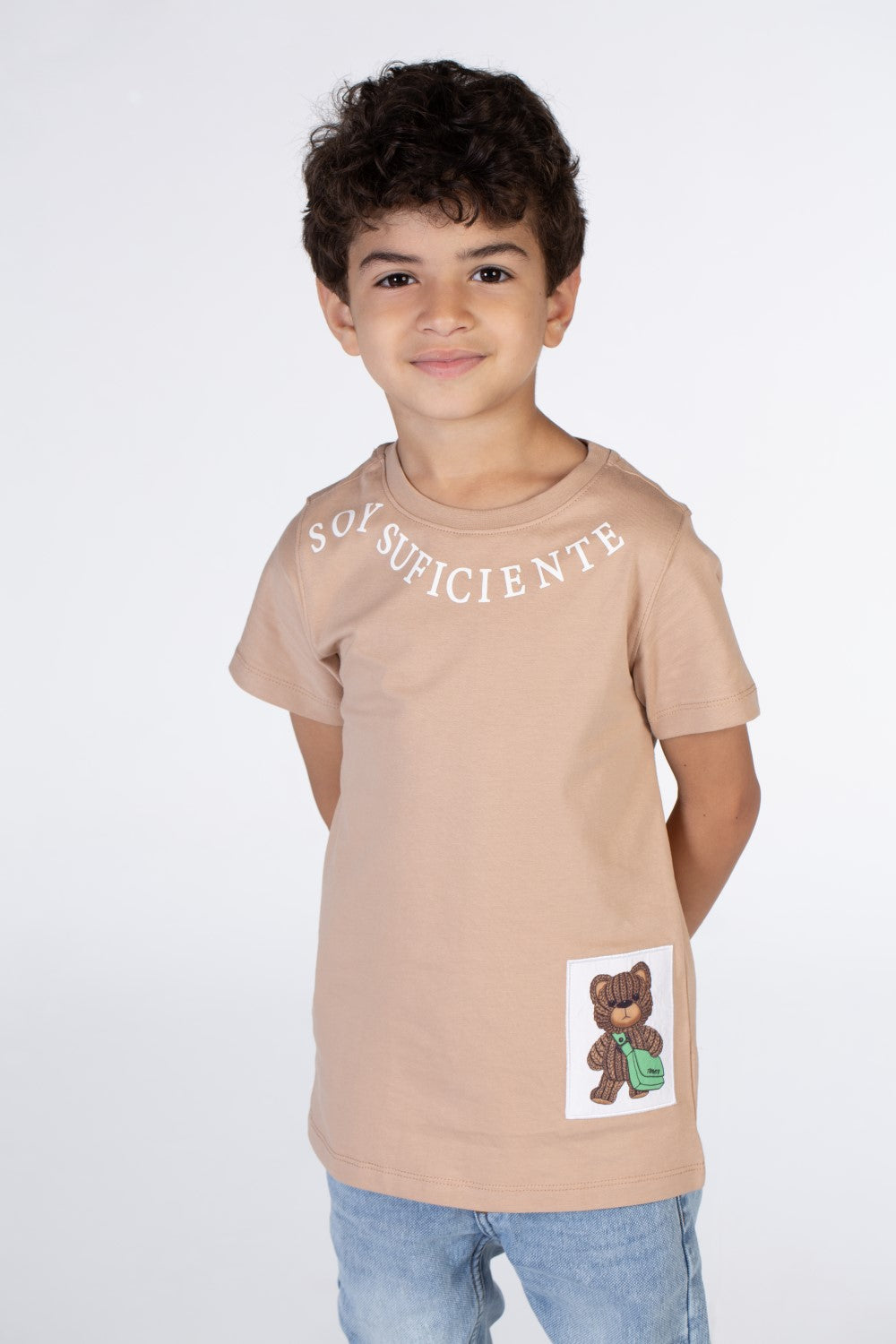 Boys Round T-shirt printed circle at the Neack and a bear at the bottom