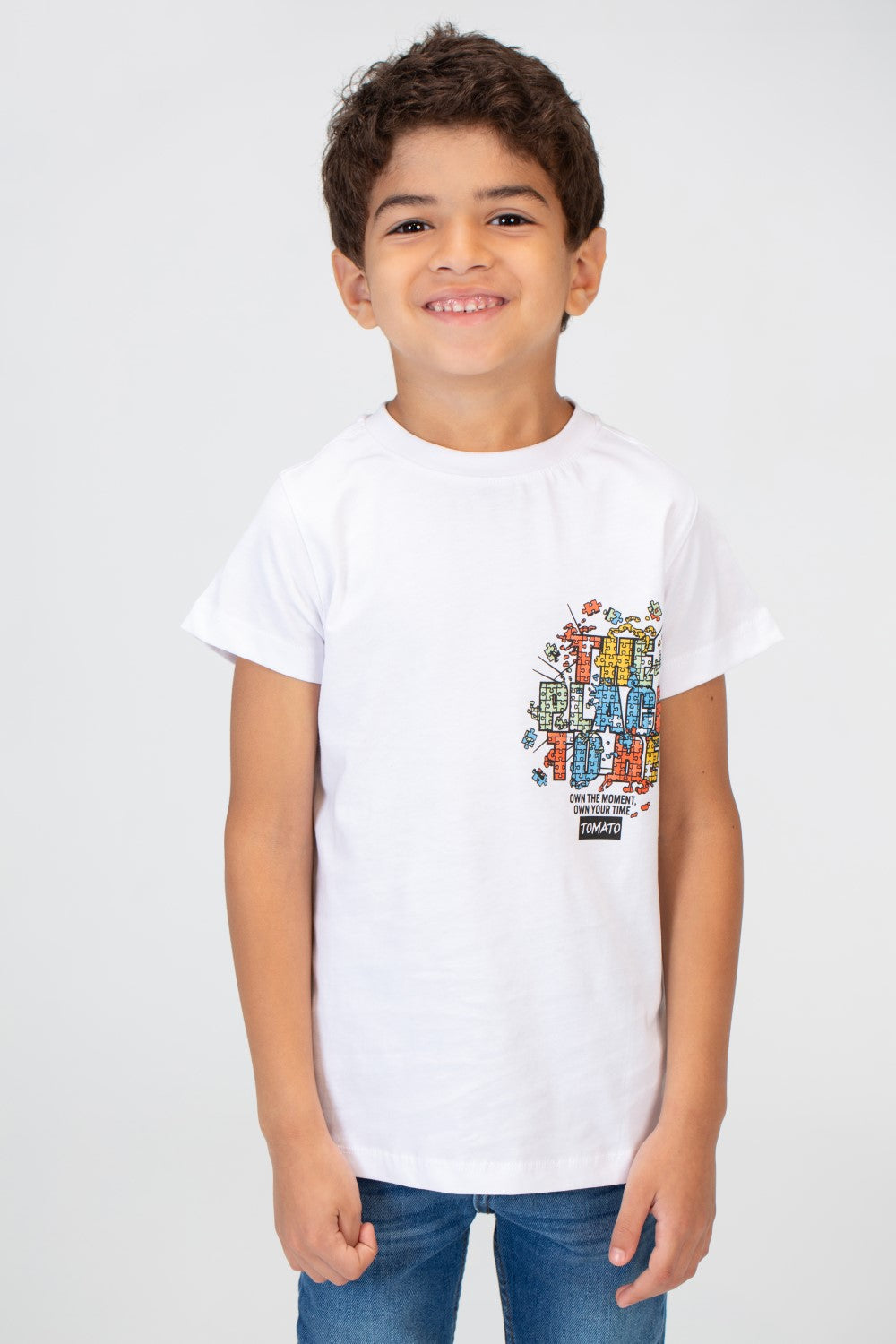 Boys Round Neck T-shirt With Half Sleeves And A Print On The Front And Back
