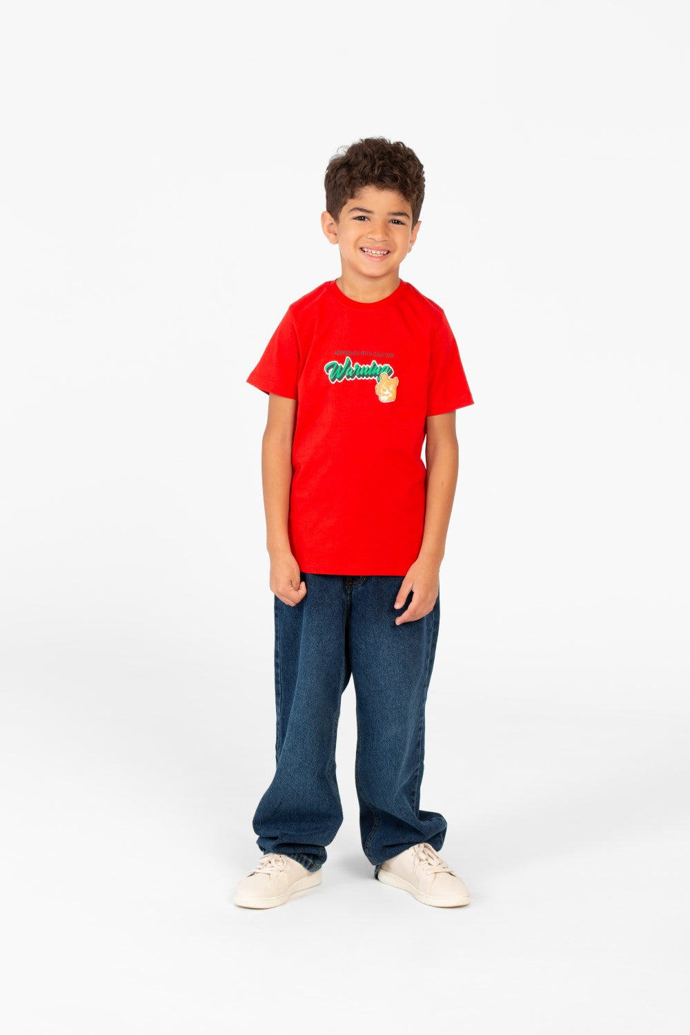 تي شيرت للأولاد بطبعة جرافيكية ورقبة دائرية وأكمام نصفية - 1