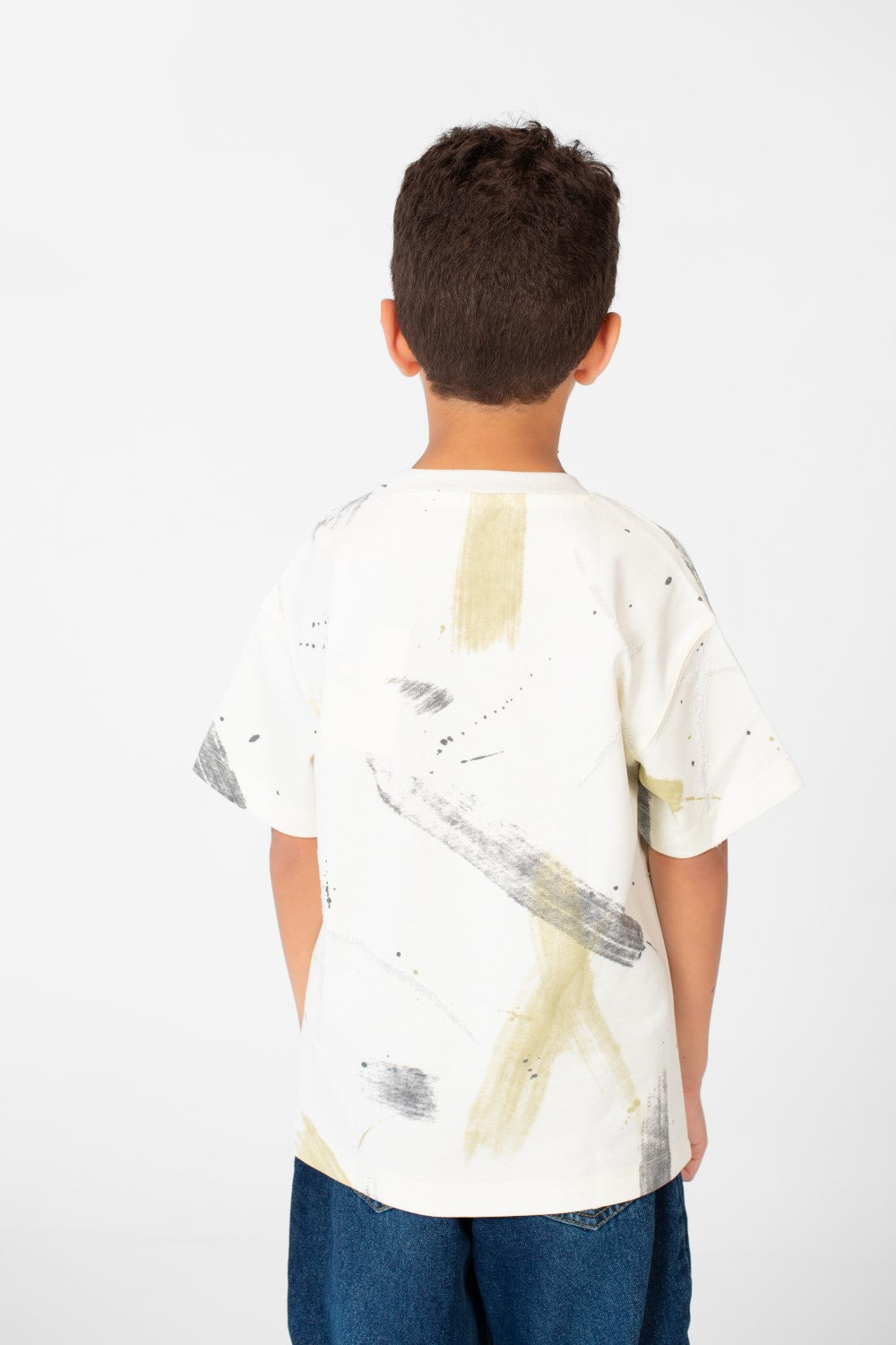 Boy's Modern Colorful Half Sleeve Round Neck T-shirt