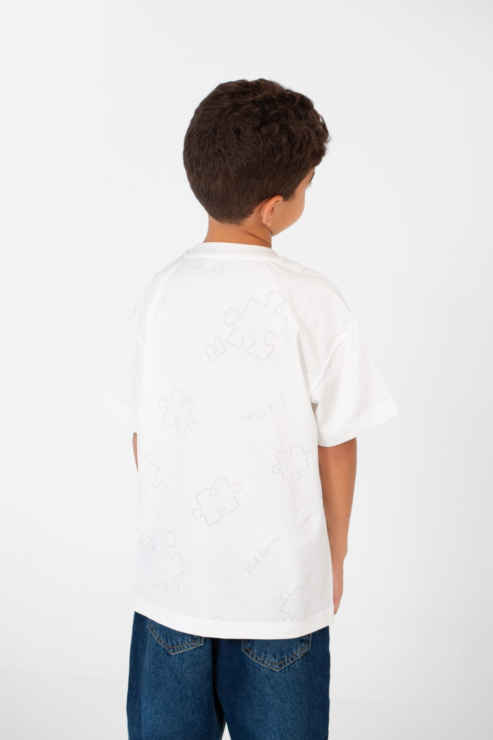 تي شيرت أساسي سادة كبير الحجم للأولاد برقبة دائرية وأكمام قصيرة