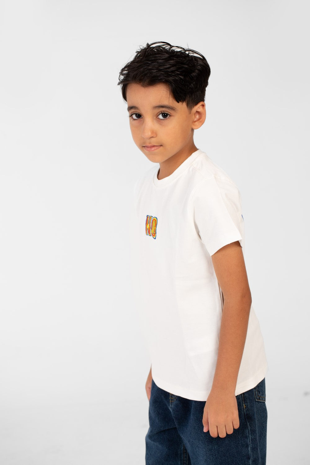 تي شيرت للأولاد بدون طباعة من الأمام والخلف بأكمام قصيرة ورقبة دائرية