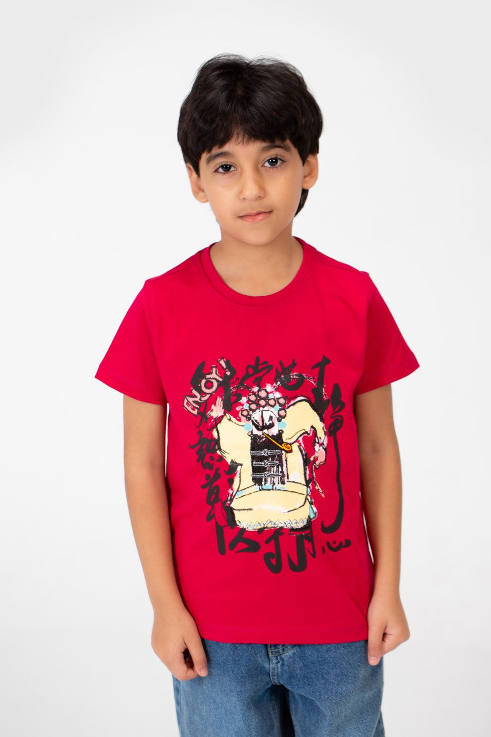 تي شيرت بأكمام قصيرة وطبعة أمامية للأولاد