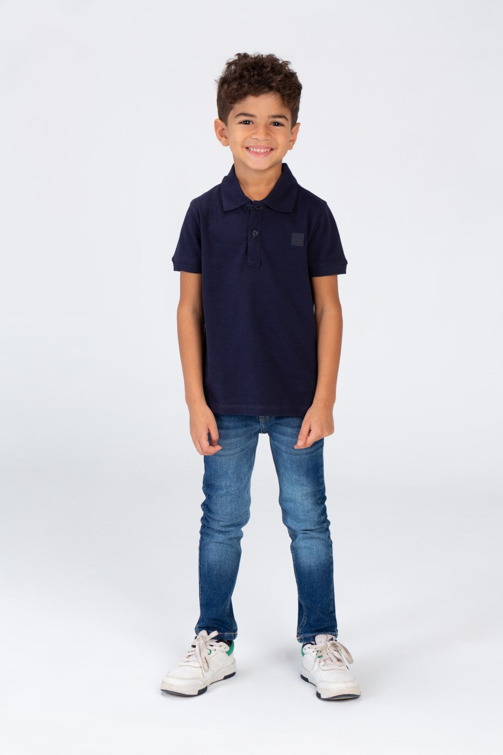 تي شيرت بولو سادة للأولاد بأكمام قصيرة وشعار طماطم على الجهة الأمامية