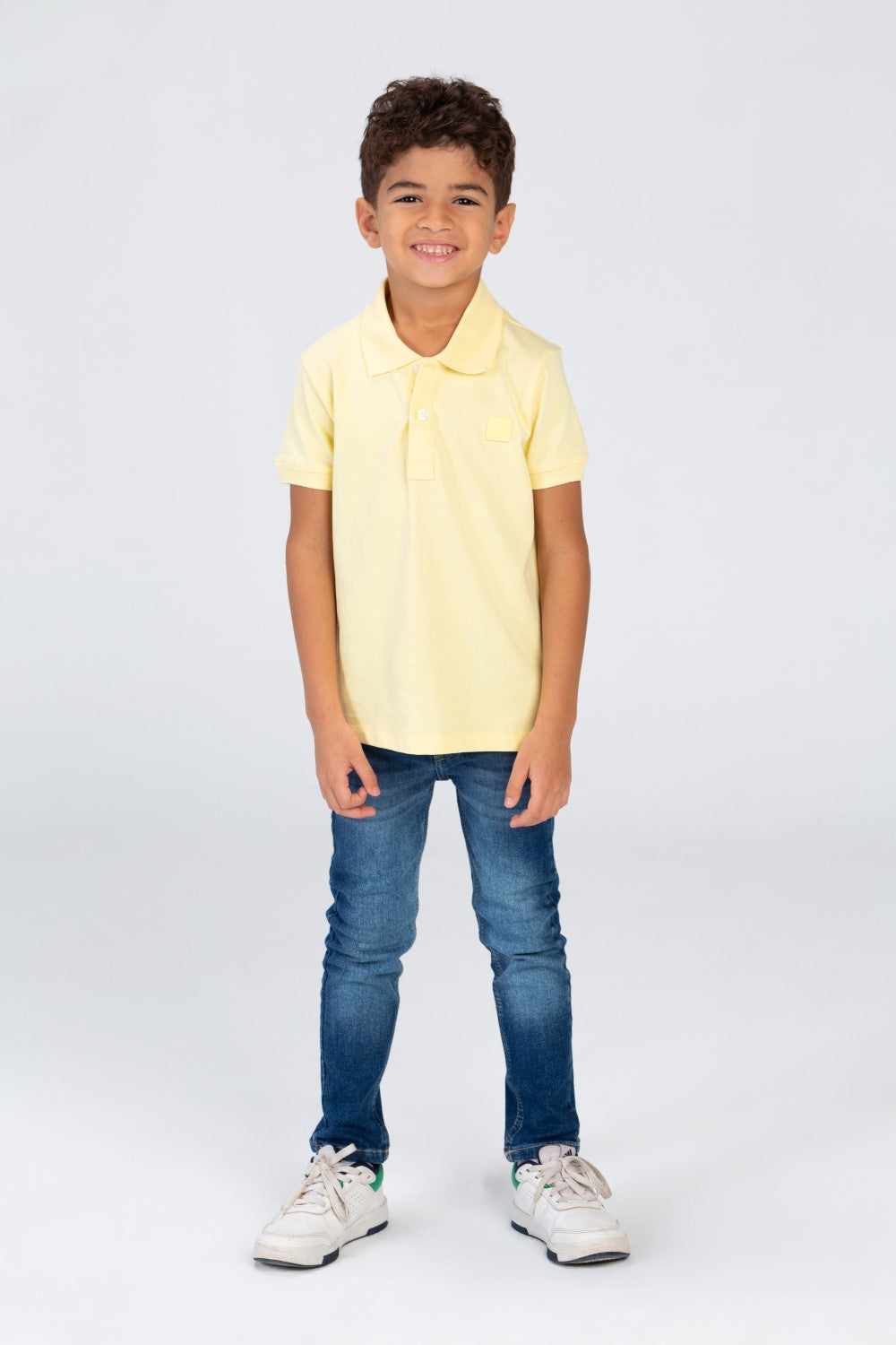 تي شيرت بولو سادة للأولاد بأكمام قصيرة وشعار طماطم على الجهة الأمامية