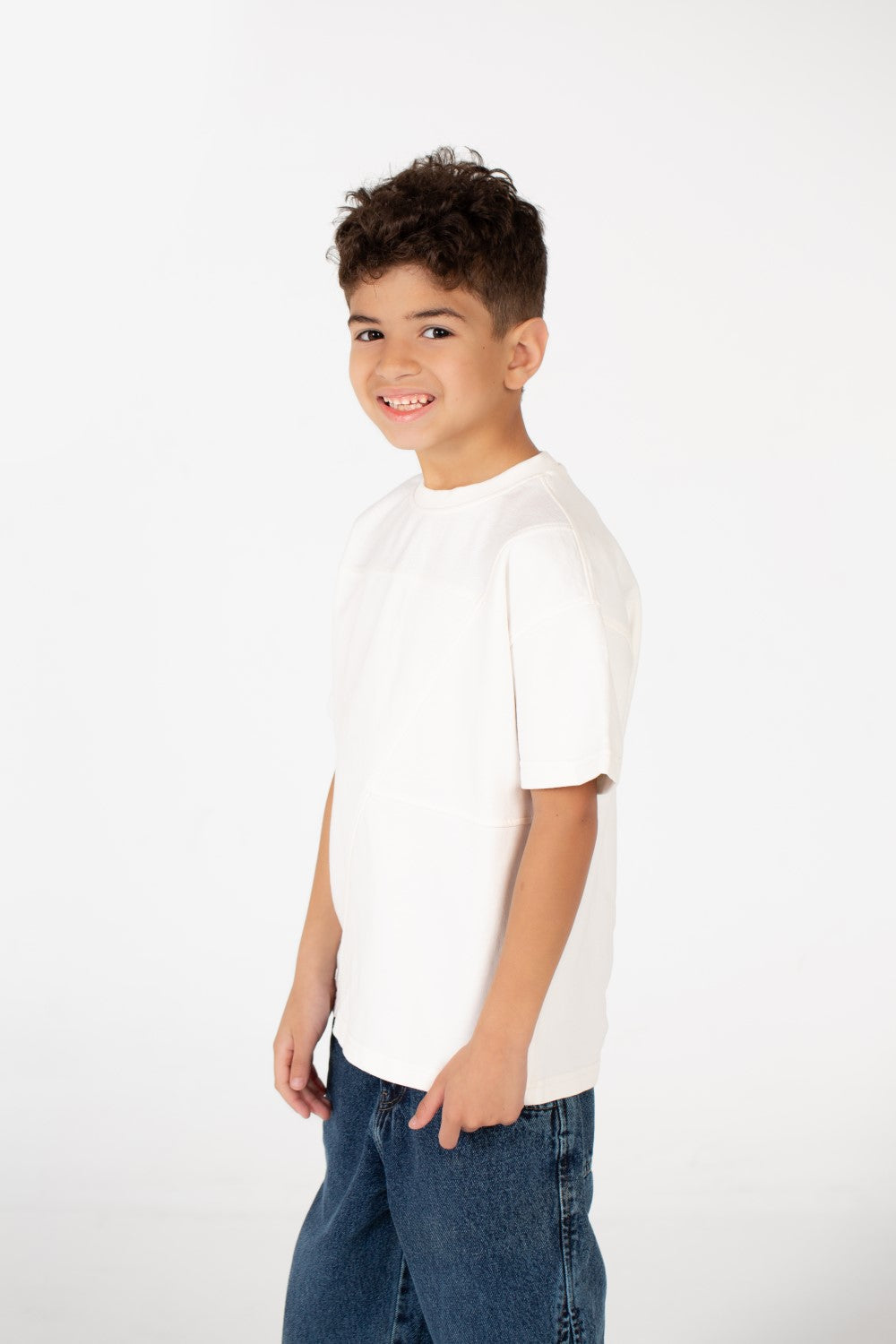تي شيرت ميلتون الأساسي كبير الحجم للأولاد