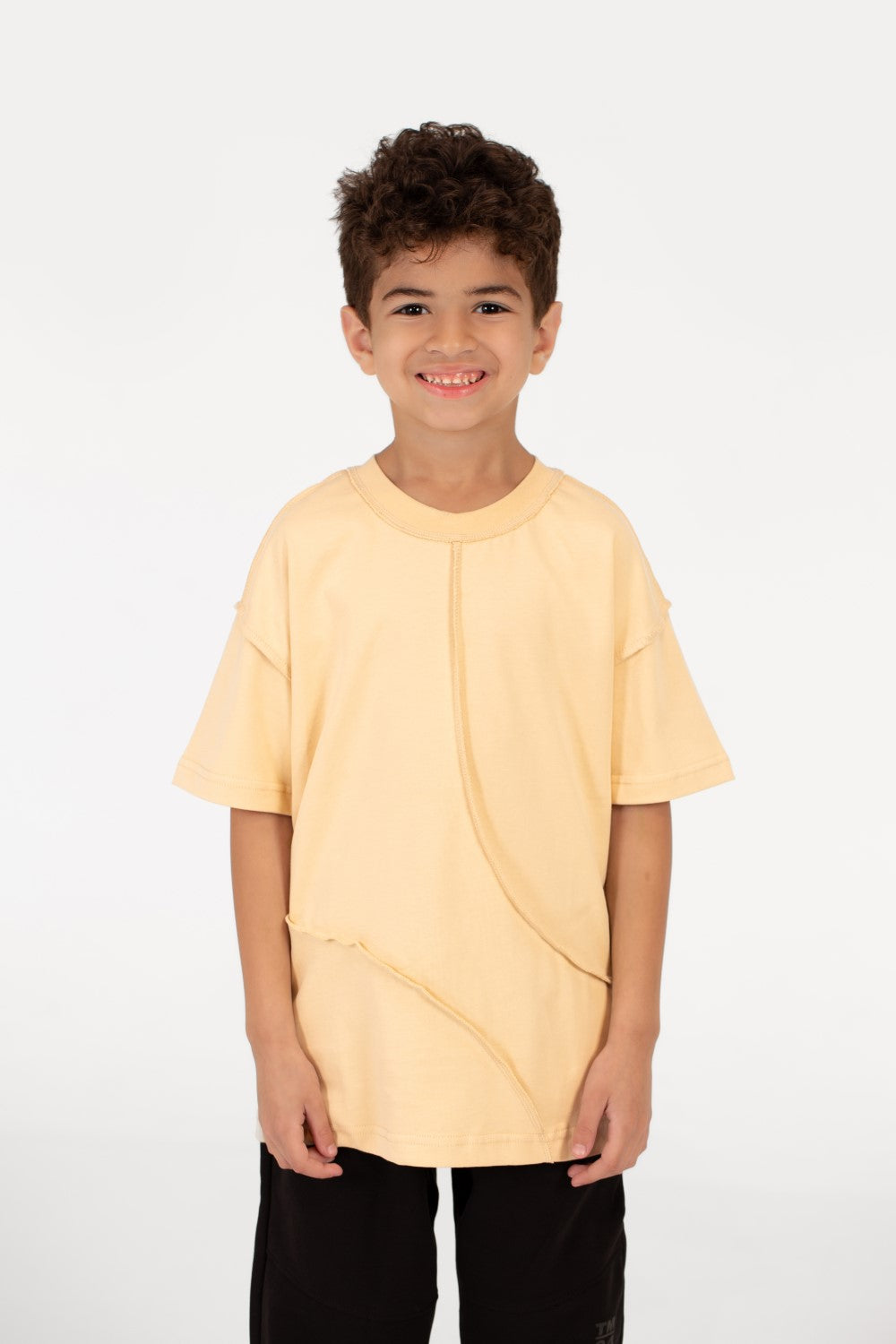 تي شيرت عصري كبير الحجم للأولاد برقبة دائرية
