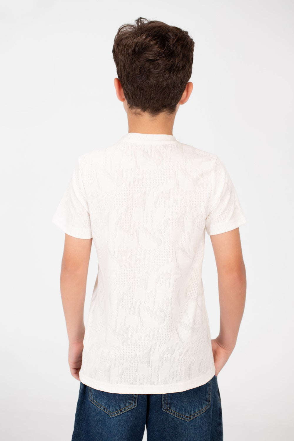 تي شيرت عصري للأولاد بنصف كم