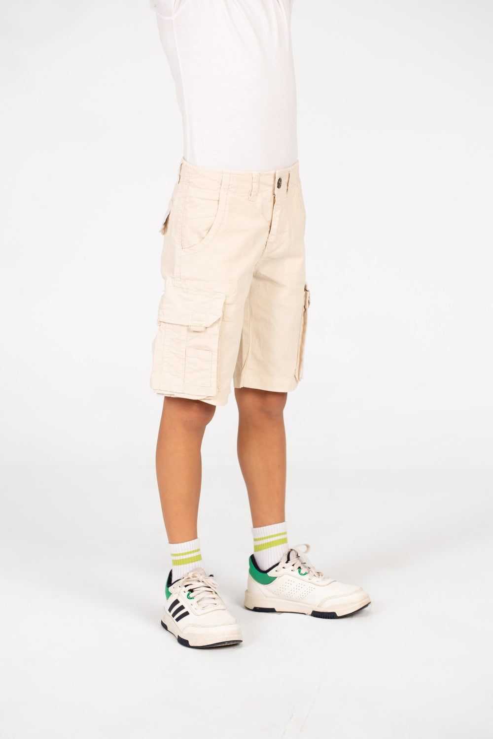 شورت غاباردين للأولاد مع جيوب